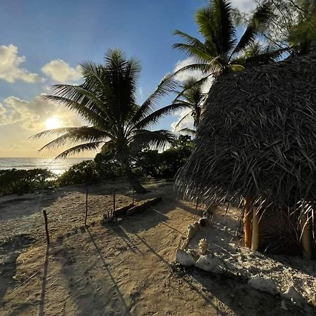 Mahana Tua Lodge Huahine Fare Exterior photo