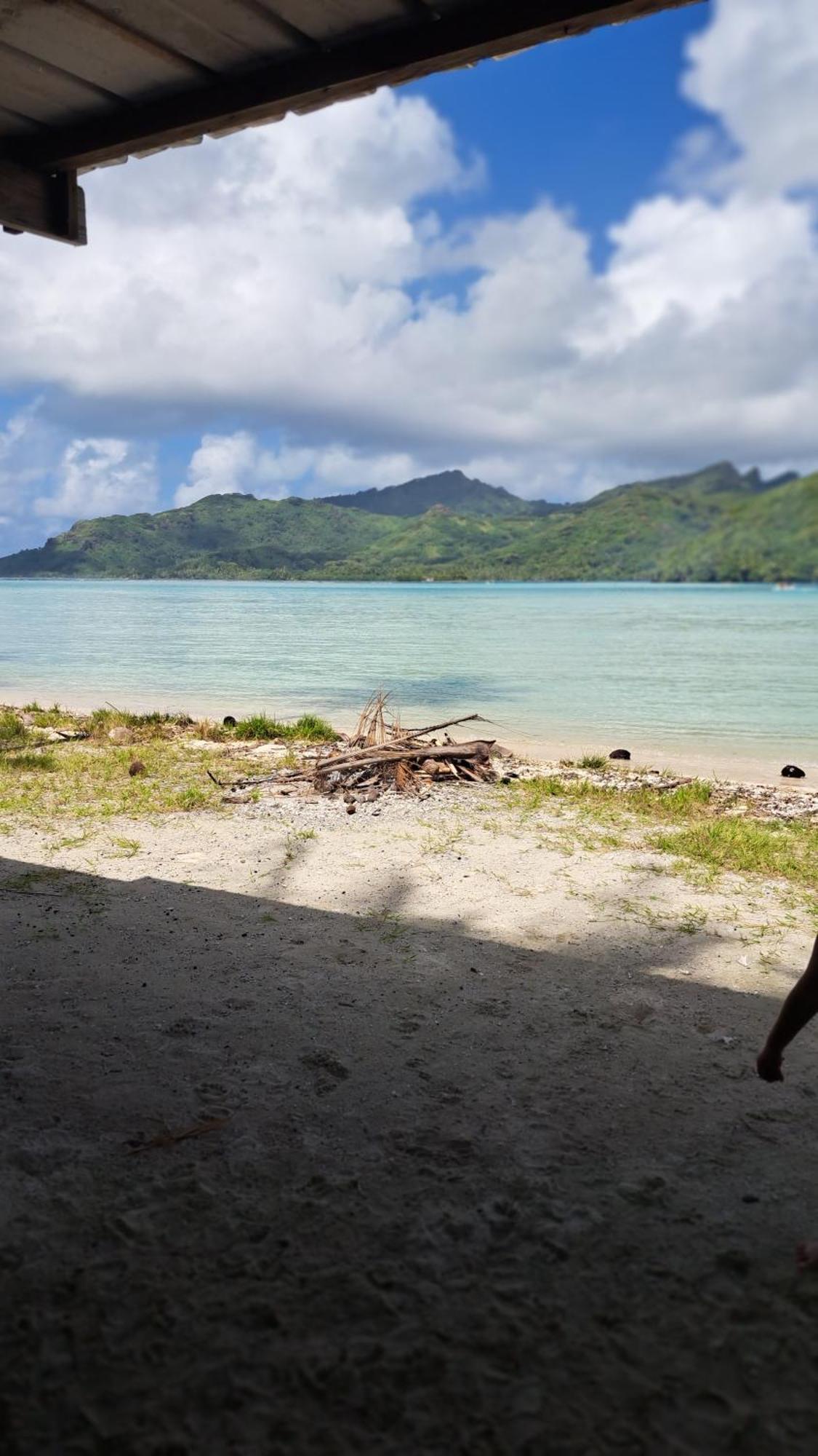 Mahana Tua Lodge Huahine Fare Exterior photo